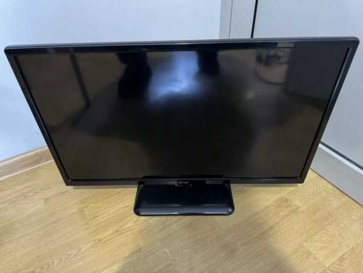 TV - Monitor LED LG 73 cm - garantie + suport perete