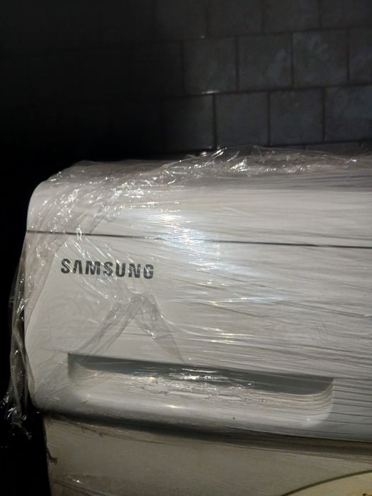 Продам стиральну машину SAMSUNG 3,5 кг