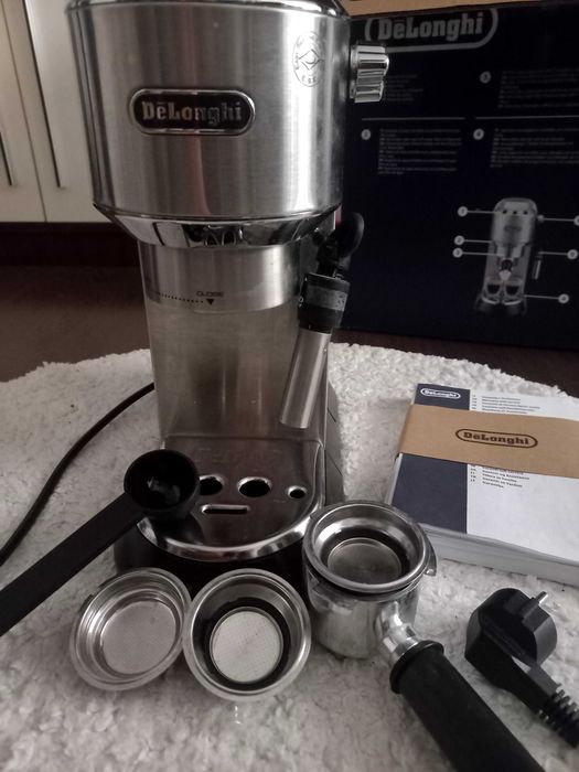 Expresor cafea delonghi