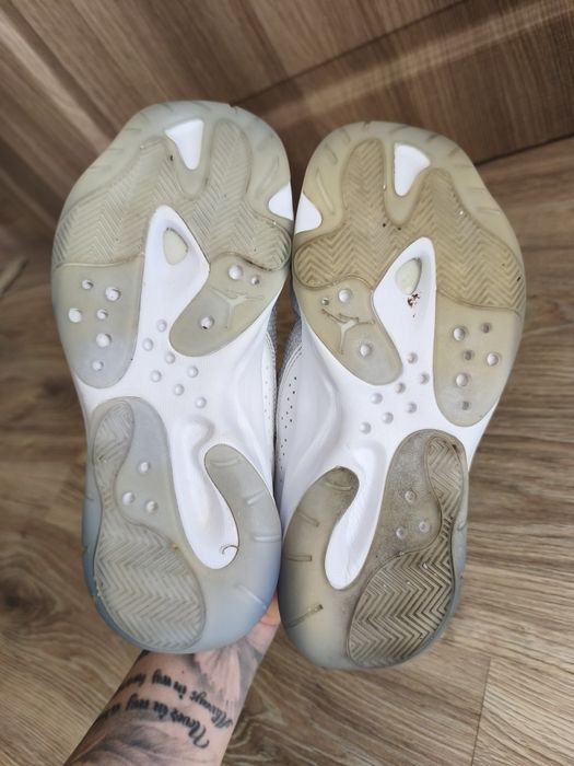 Детски маратонки Air Jordan UK4 5 EUR-37.5