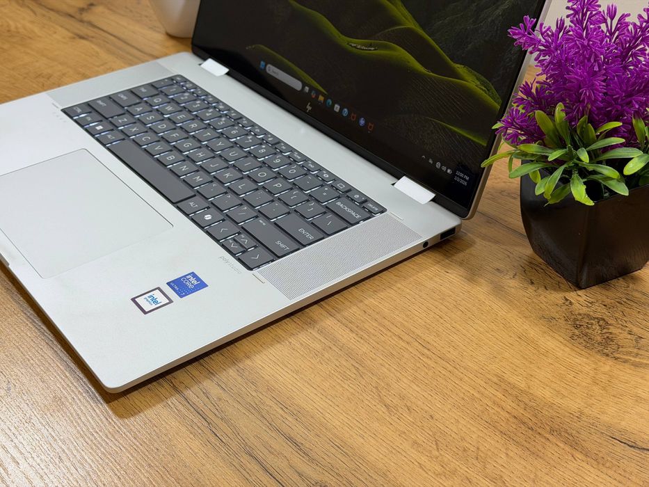 HP Envy 16 x360 - 32гб 2Tb