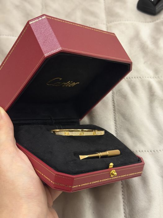 Cartier LOVE 177 бриллиантов