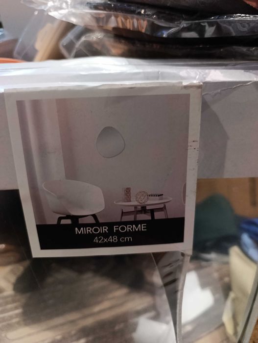 oglinzi decoratiune pereti,baie,etc.