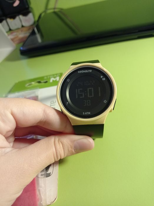 Часовник Geonaute Decathlon