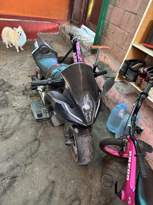 Продам мотоцикл детский новый