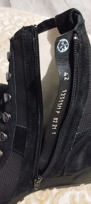 Продам берцы демисезонные