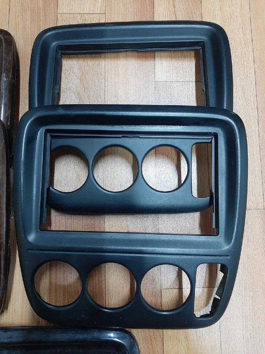 Продам Консоль магнитолы Honda CRV RD1