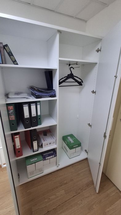 Продам мебель офисную комплект