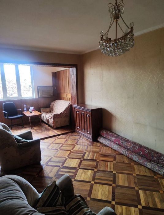 Квартира на Ц5-Монумент мужества 3/4/4 общ пл 70м ,балкон 2*6