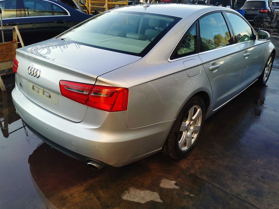 Dezmembrez audi a6 4g airmatic 245 cp/bara fata a6.capota a6/interior/