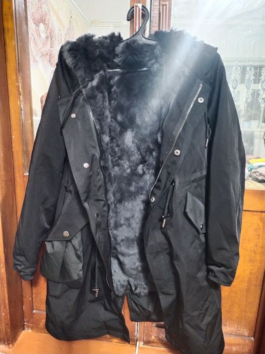 Б/у куртка парка сатамын