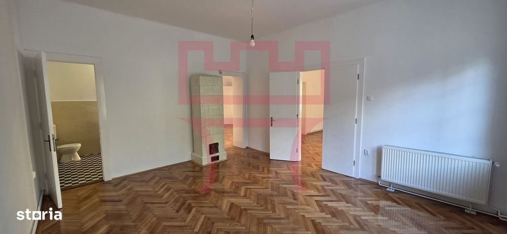 Apartament nemobilat sau birou in casa 160mp zona Emil Isac