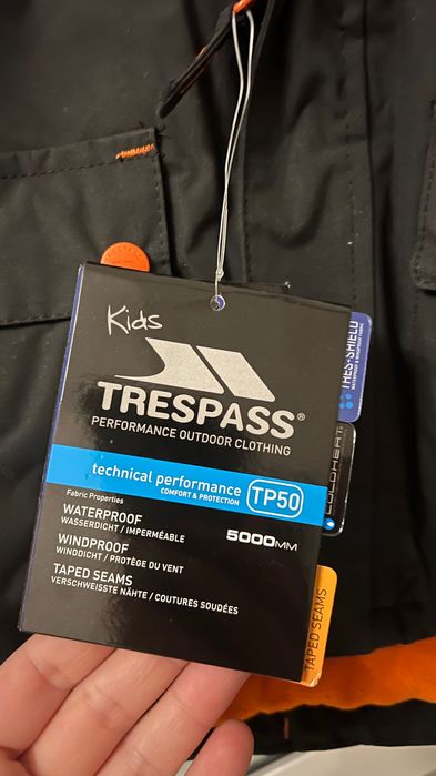 Trespass детско яке