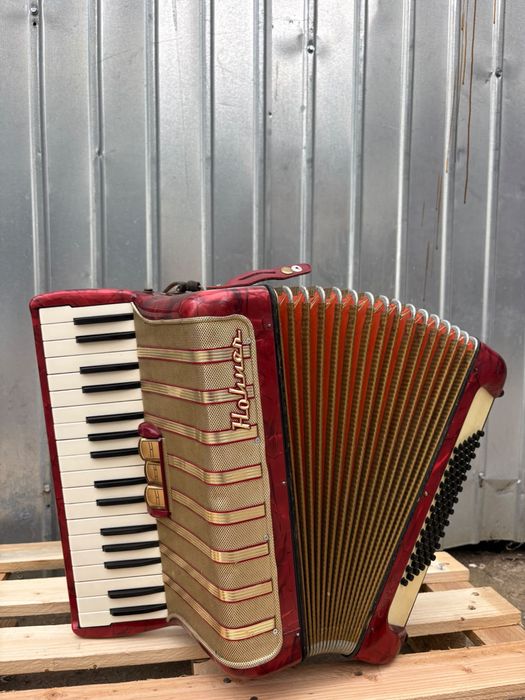 Acordeon Hohner Concerto 2 cu 72 de basi