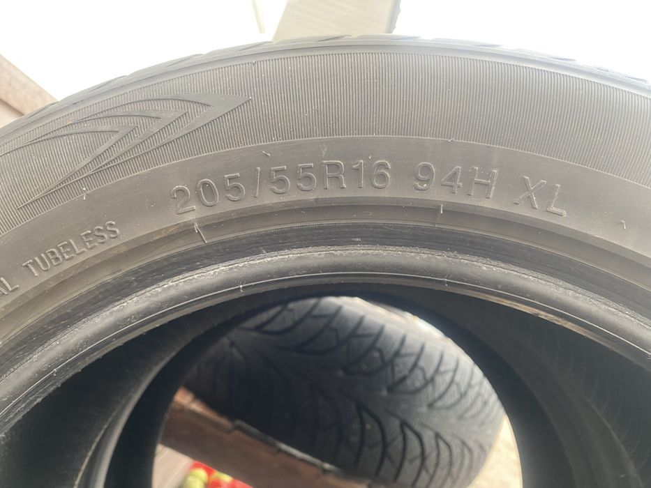 Продам шины 205/55/16