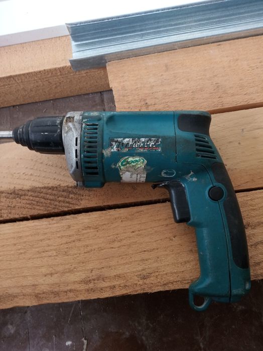 Ъглошлайф metabo, делта шлайф bosch, ел. винтоверт Makita