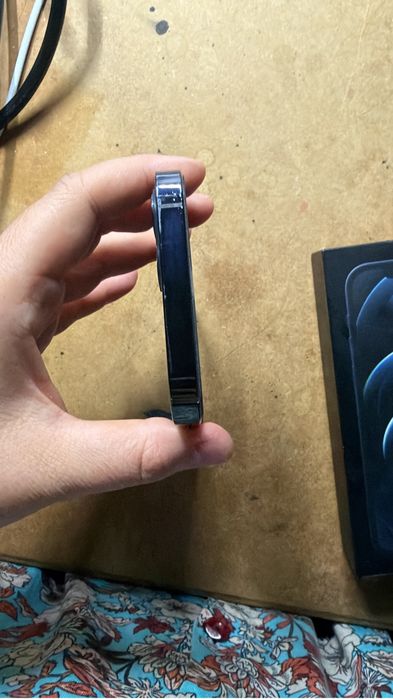 Продам Iphone 12pro 256gb синий