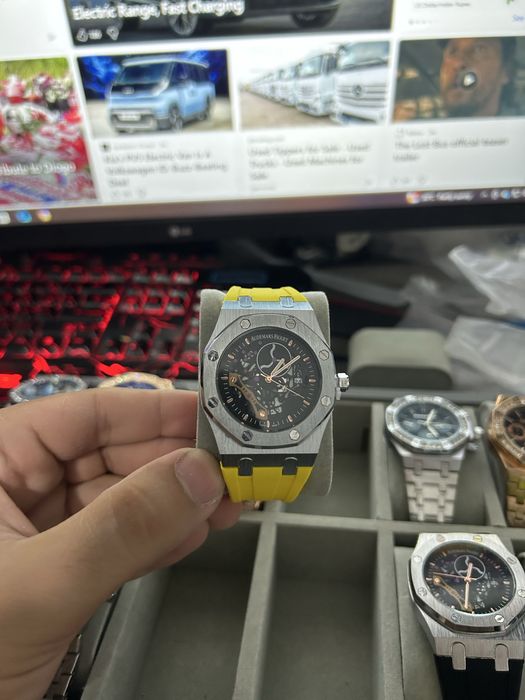 Ceas Audemars Piguet AP MODEL 4 galben
