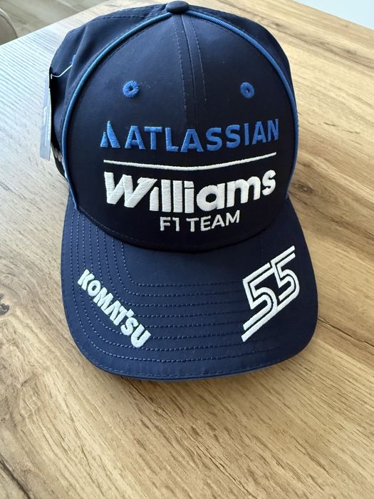 Ф1 шапка Williams Carlos Sainz