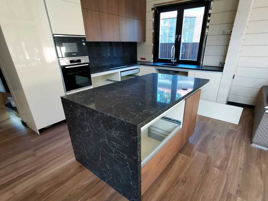 Столешница, умывальник из кварца и акрила (искусственный камень)