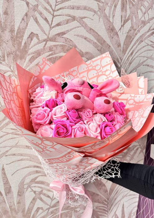 Букет вечни рози