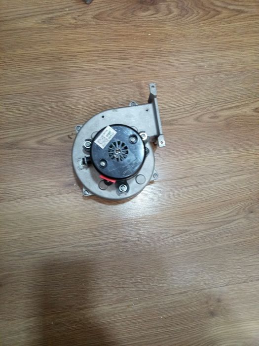 Katoʻl vintilatoʻr