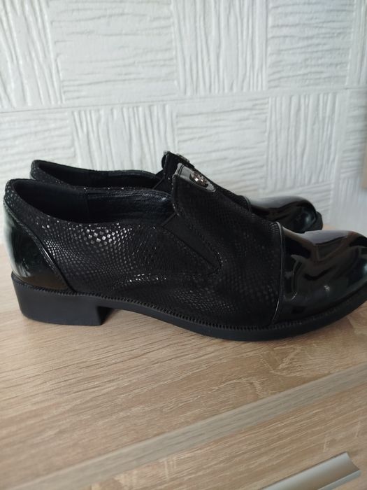 Дамски обувки ...