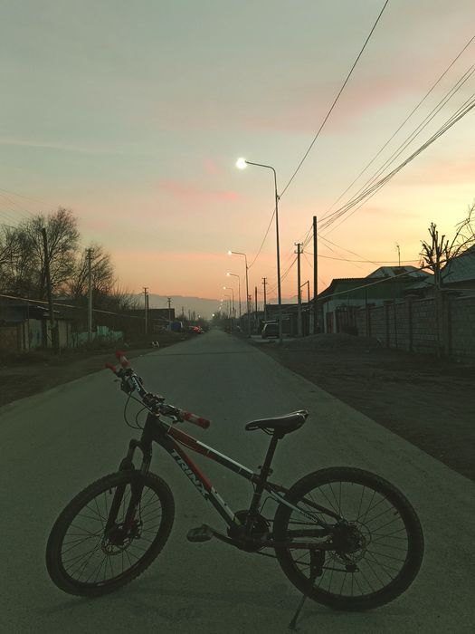 Велосипед Trinx красный