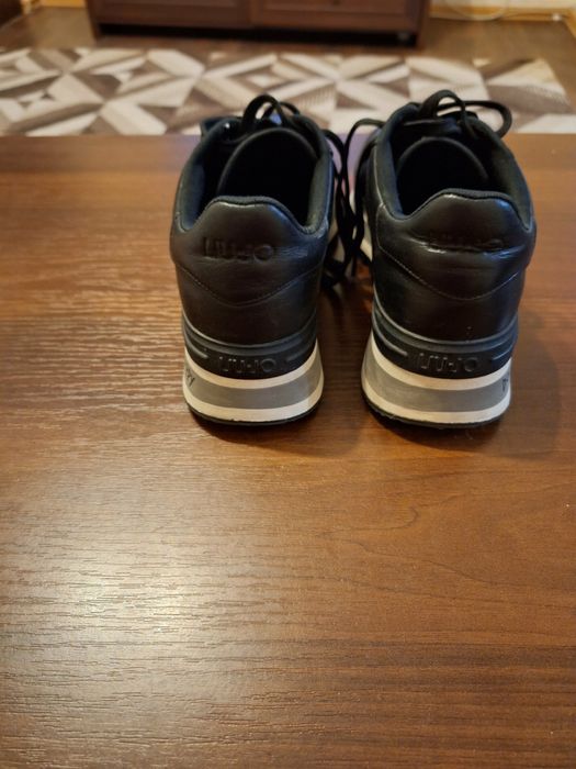 Сникърси LIU JO естествена кожа