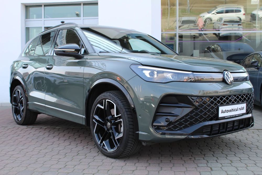 Volkswagen Tiguan Tiguan R-Line 2,0TDI DSG 4Mot 193 cp