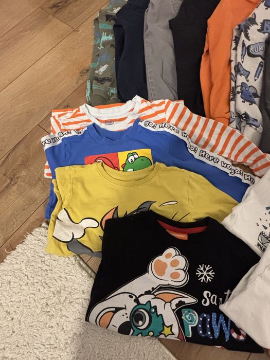 Lot hainute baietel 104
