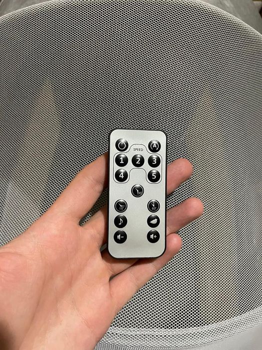 Продам кроватку-люльку Цена 35000