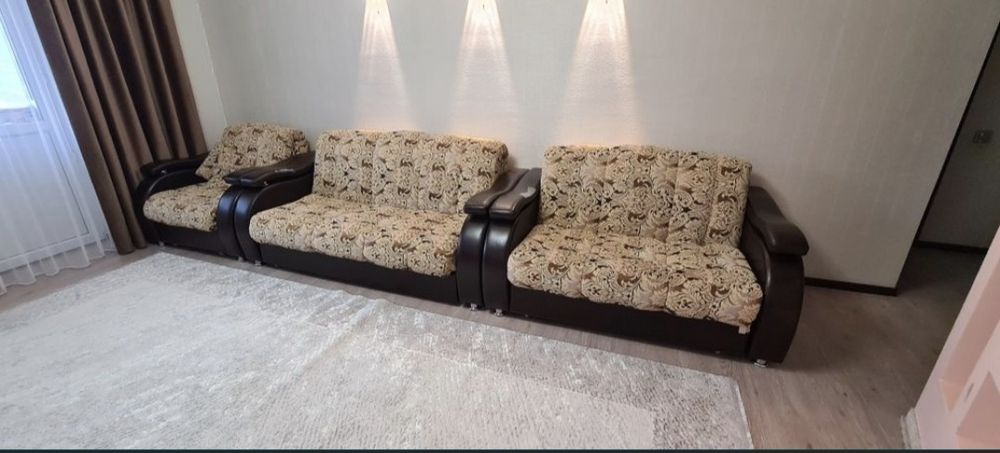 Диван 4 метр х 80 см