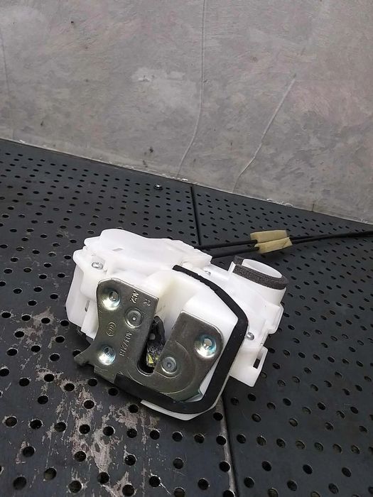 Broasca usa dreapta fata mitsubishi asx