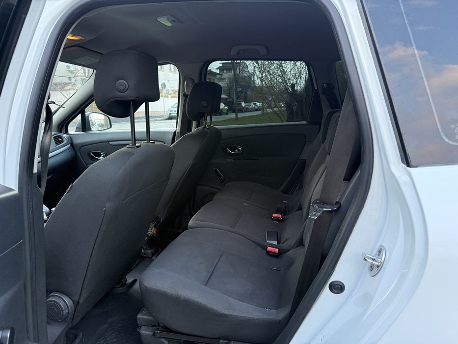 Renault Grand Scenic 3  2012  7 locuri facelift
