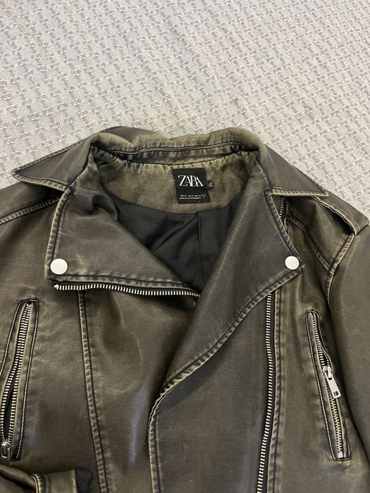 Кожаная куртка Zara