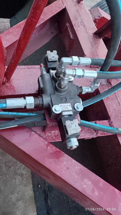 Магнит клапан, Болгария, лазер планерлар учун. 3 млн 500 минг сум.