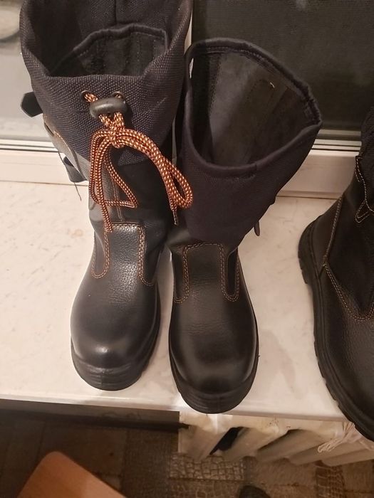 Продам плащ и обувь