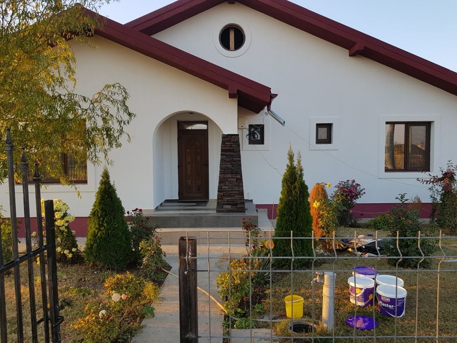 Amenajări Interioare Și Exterioare