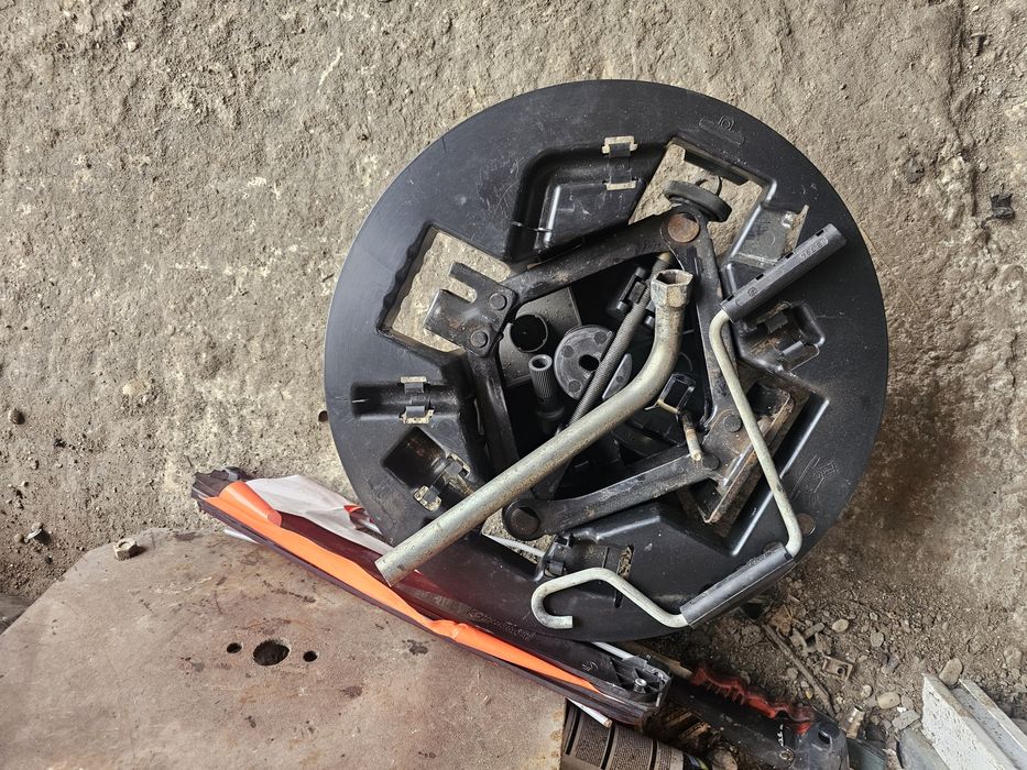 Roata slim trusa cric coarba Fiat punto 2008