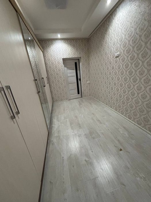 Срочно ! 3 ком квартира