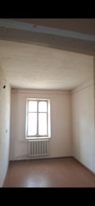 Водникда 4-хонали квартира сотилади