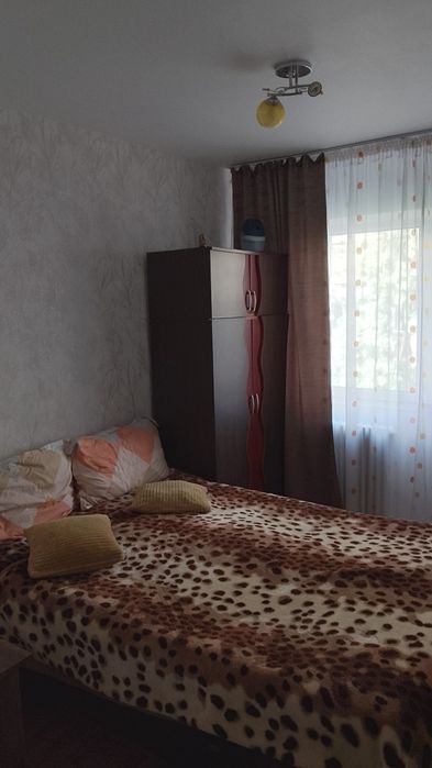 Vând ap 2 camere et 2