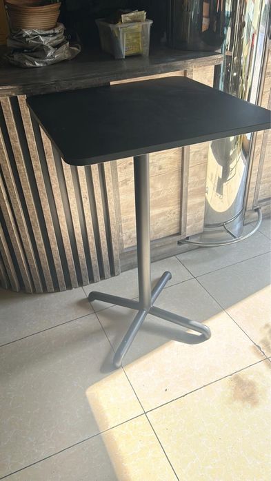 Срочно ! Продается барный стол от IKEA