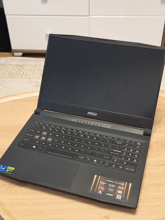 Laptop de Gaming MSI Katana 15 HX – i7-14650HX / RTX 5060 8GB / 40GB DDR5 / QHD 165Hz / Garanție