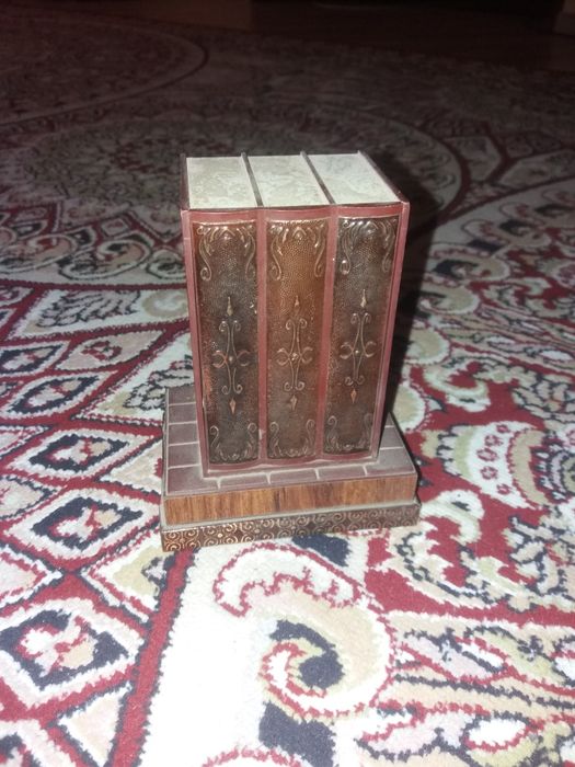 Продам ретро сигаретницу