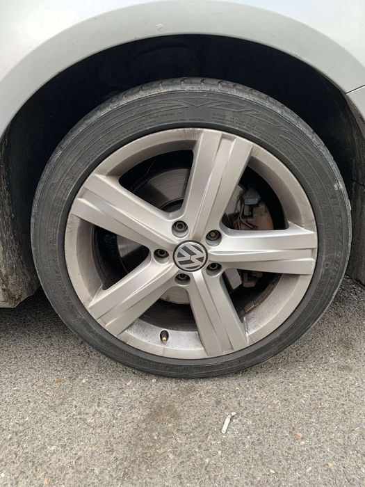 Фолксваген Пасат Б7 1.6 тди 105 коня 2013 год