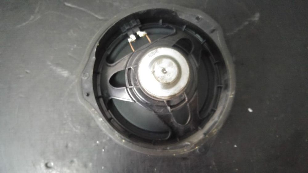 Boxa usa stanga fata mercedes c-class w204 break a2048201902