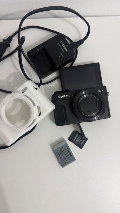 Продаю Canon G7X Mark II