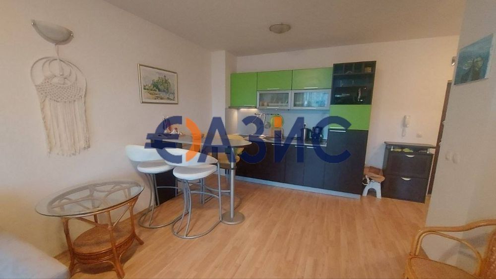 Продава се Двустаен апартамент в к.к. Слънчев бряг - 64 кв.м за 582 €/кв.м - Снимка #7